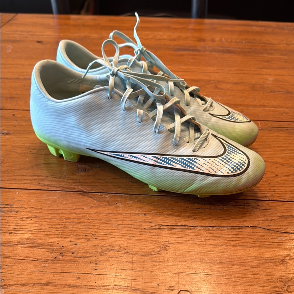 NIKE Mercurial Victory V FG 658576-434 Women’s Size 11